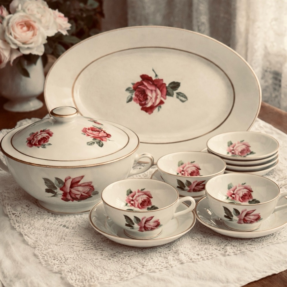 Vintage Thomas Germany Rose dinnerware, Platter Teacups, dessert bowls & LG Bowl